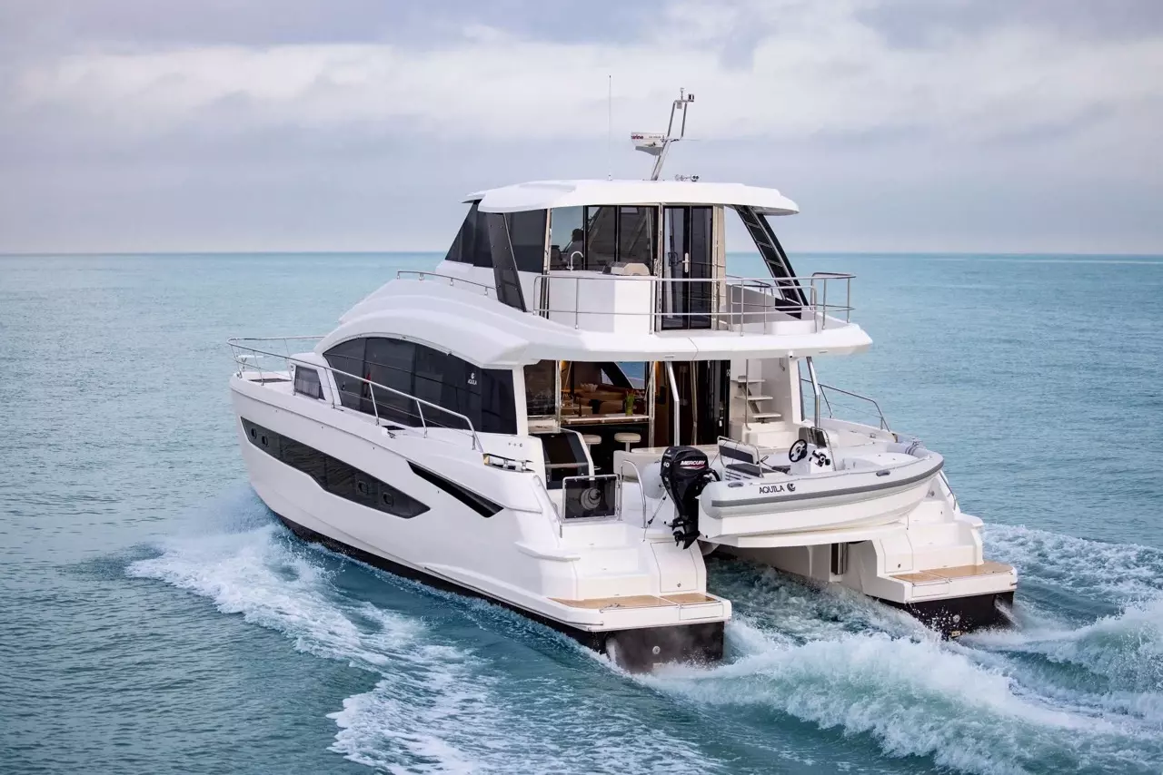 Boat Rental and Yacht Charter at the best yachting destinations around the world