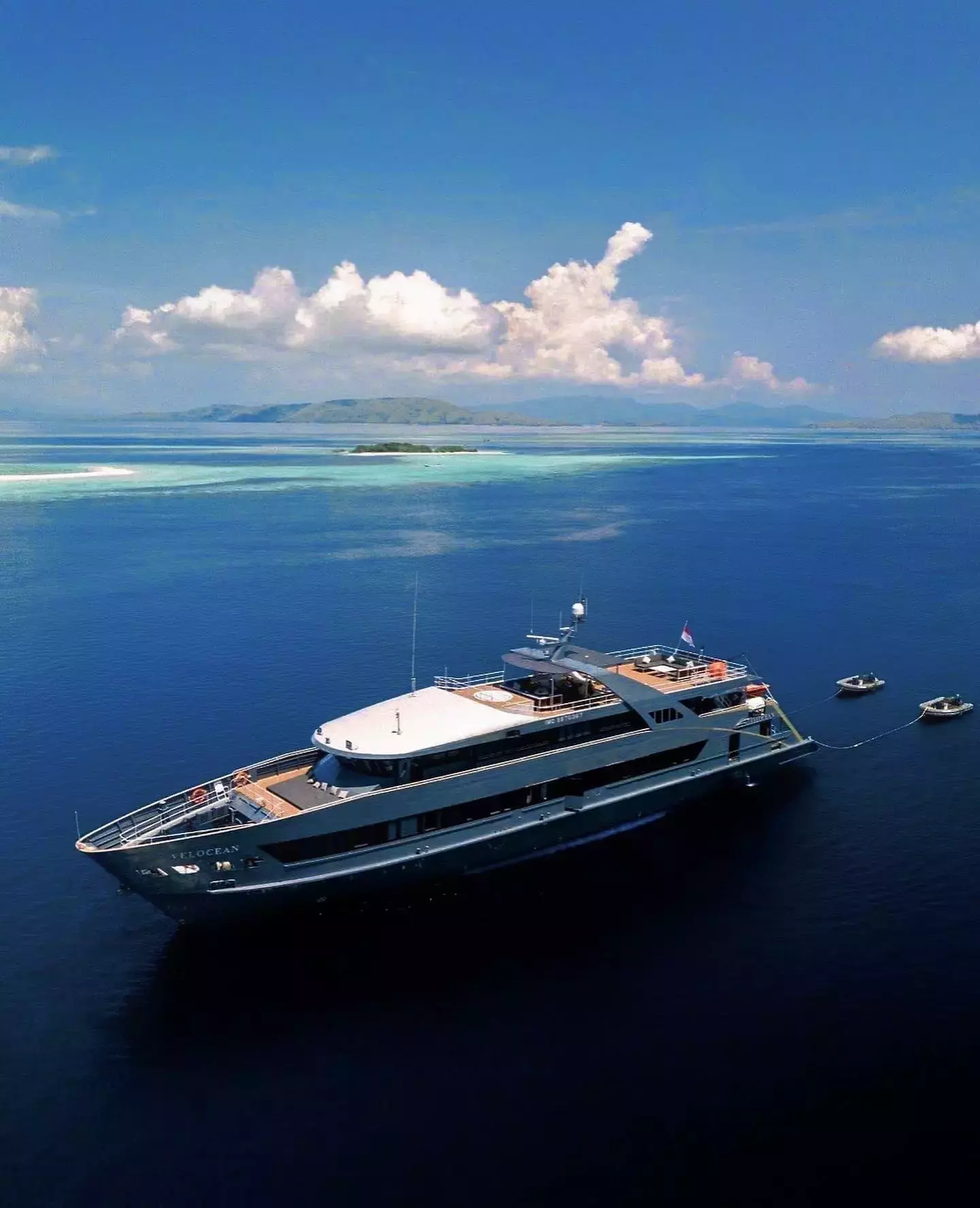 Boat Rental and Yacht Charter at the best yachting destinations around the world