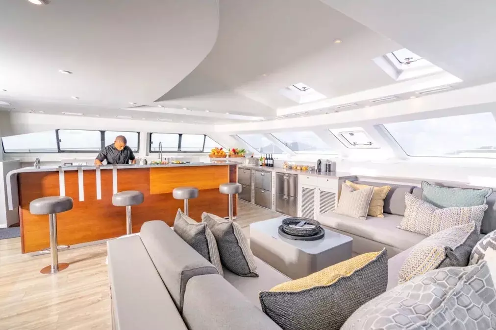 Boatcrowd