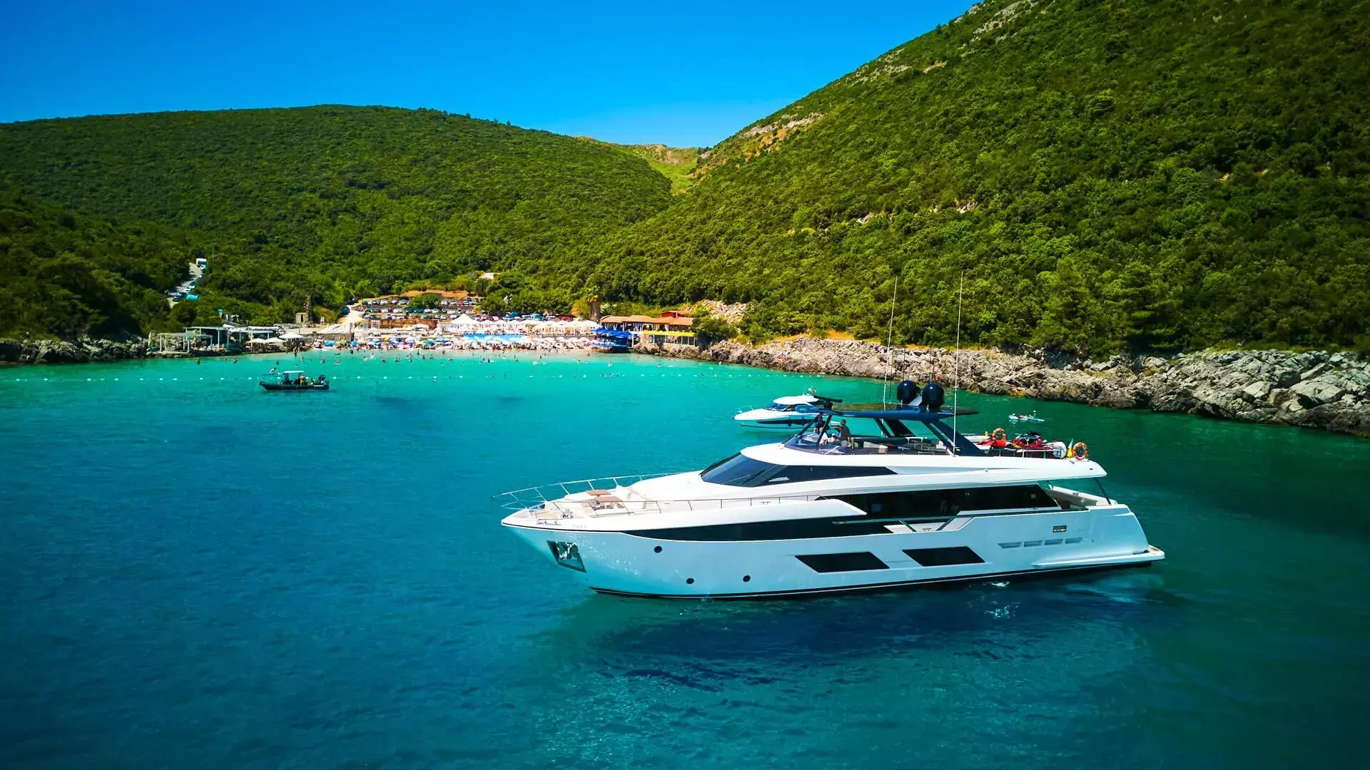Boatcrowd