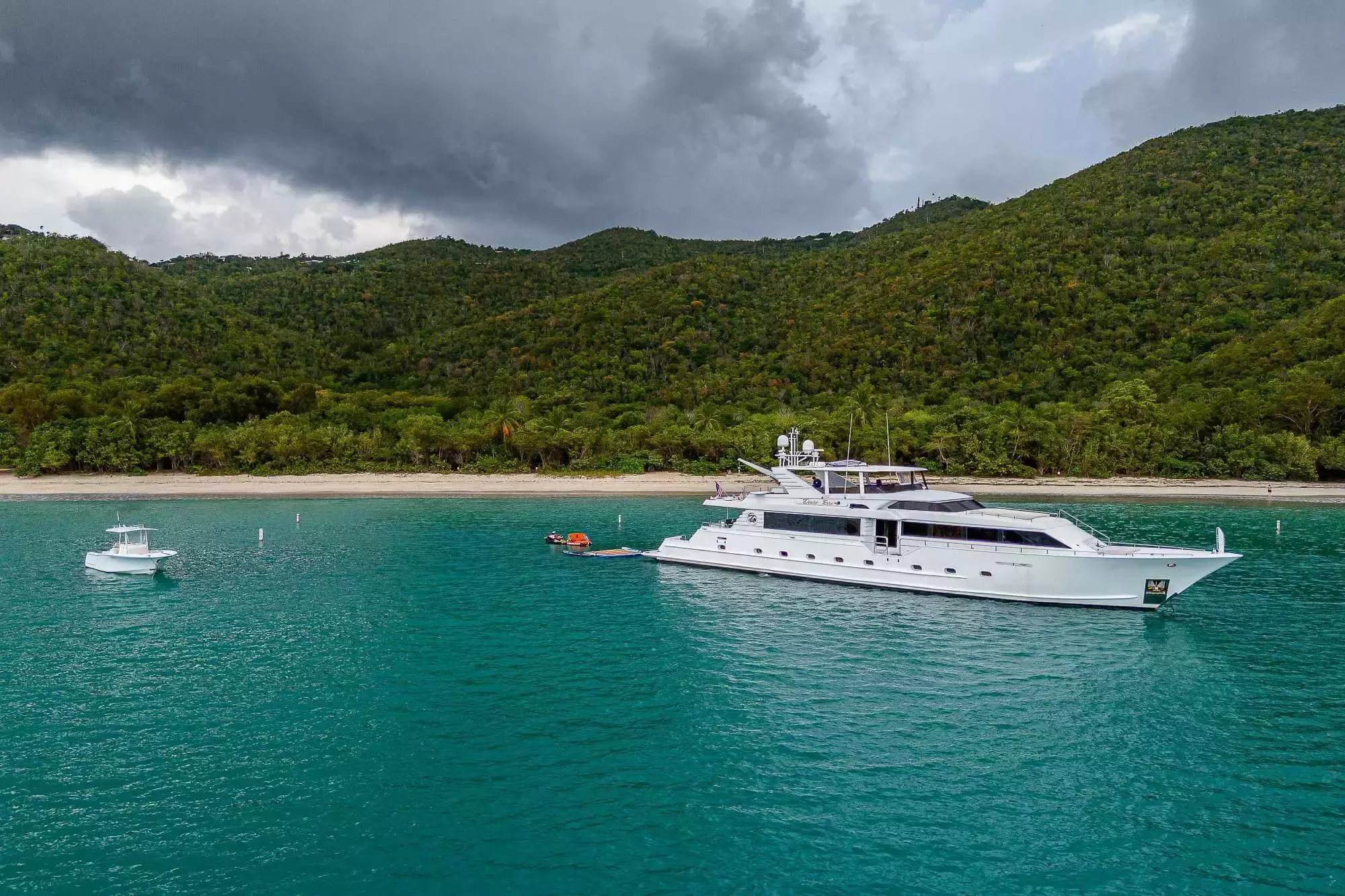 Perseverance by Broward - Special Offer for a private Motor Yacht Charter in St Thomas with a crew