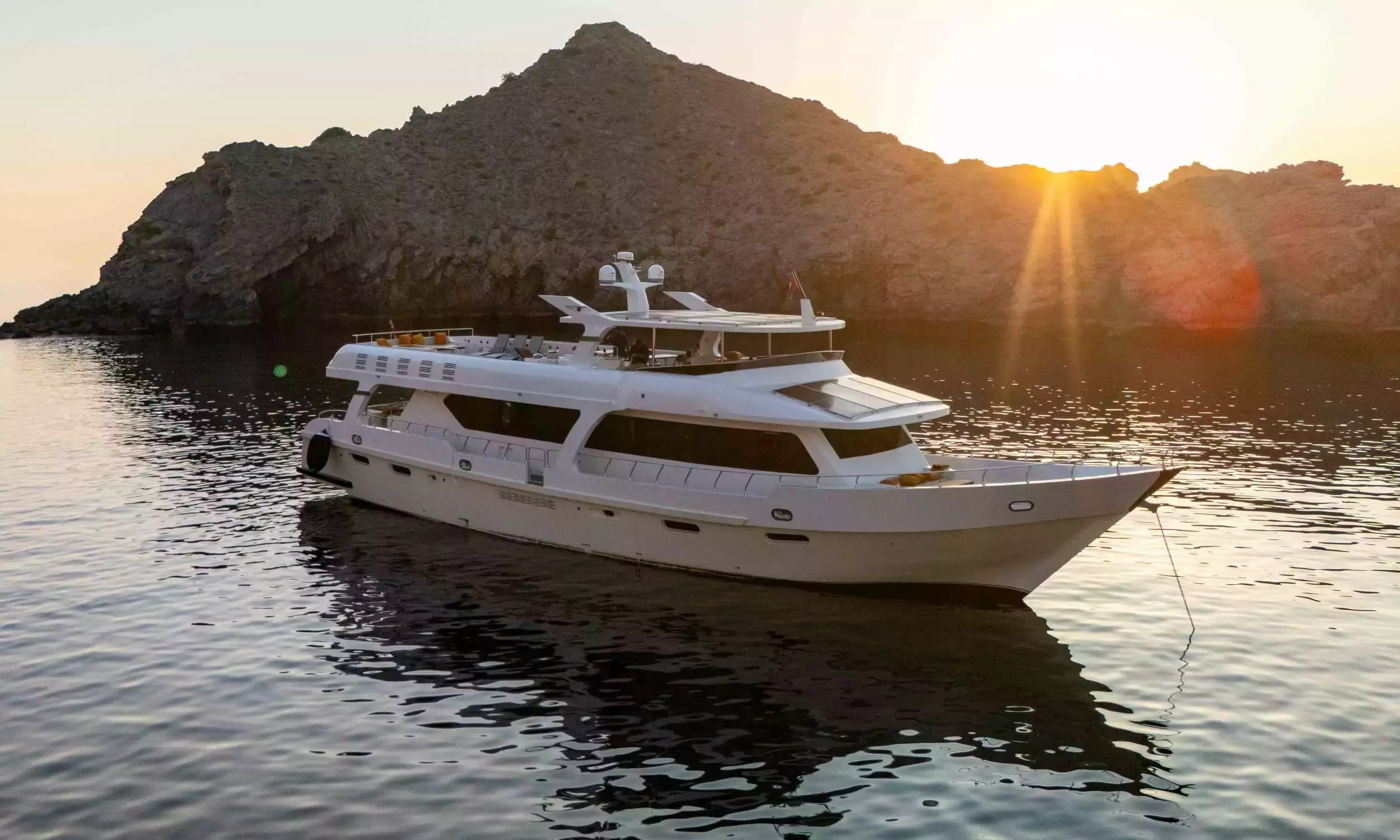 Vision by Salim Craft - Top rates for a Charter of a private Motor Yacht in Oman