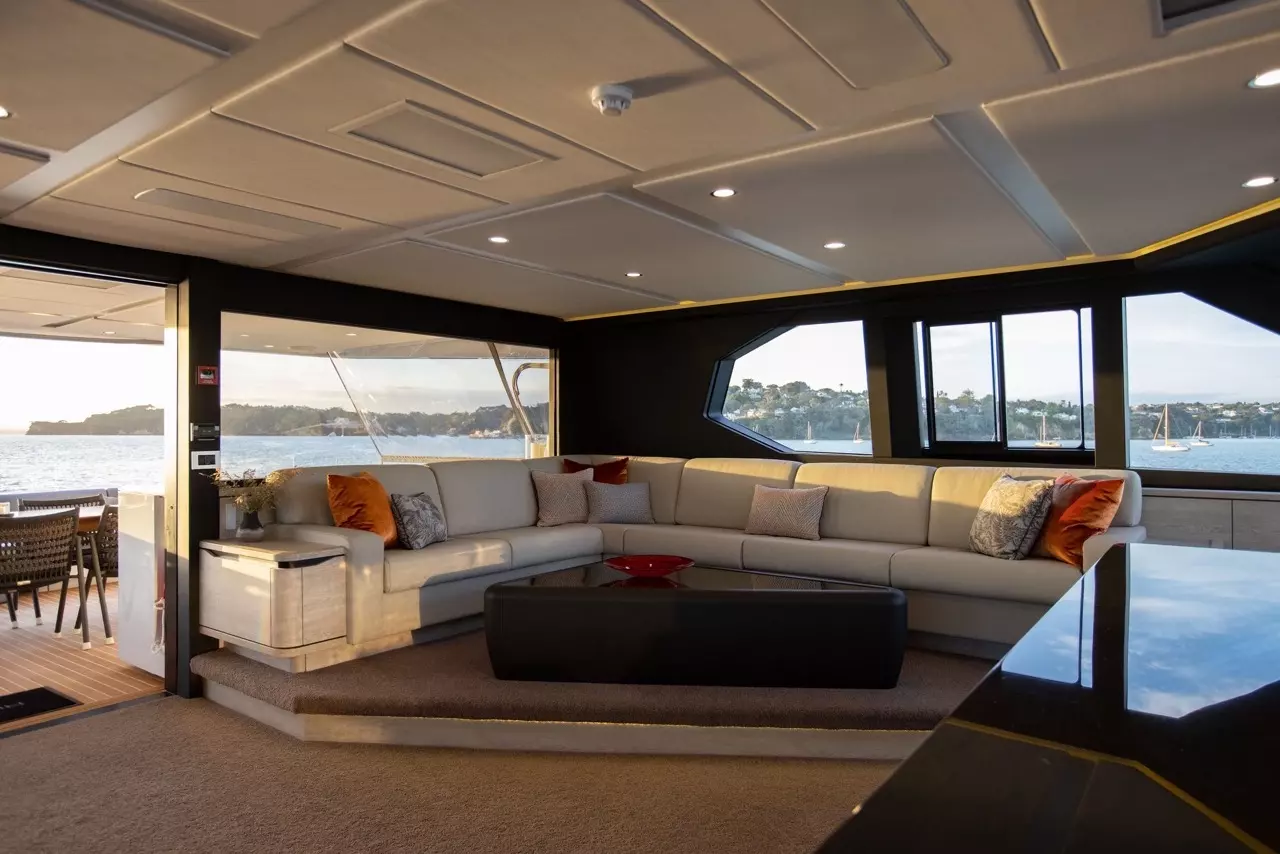 Boat Rental and Yacht Charter at the best yachting destinations around the world