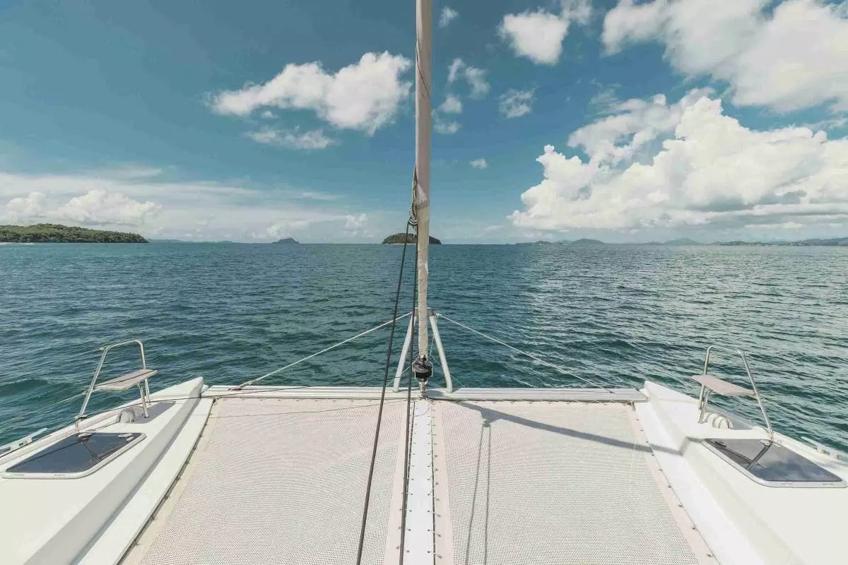 Boatcrowd