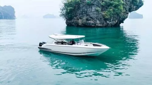 Boatcrowd