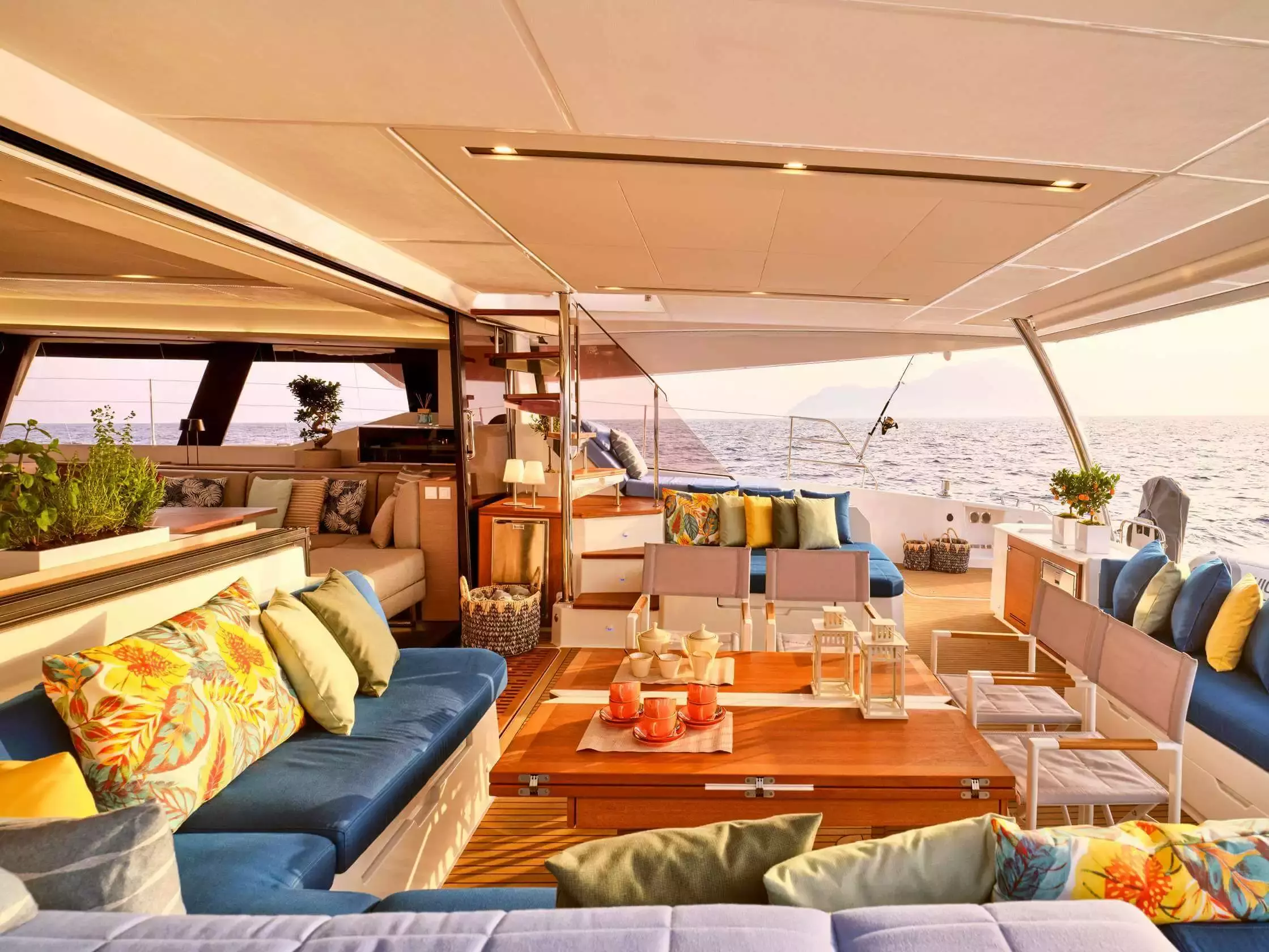 Boat Rental and Yacht Charter at the best yachting destinations around the world