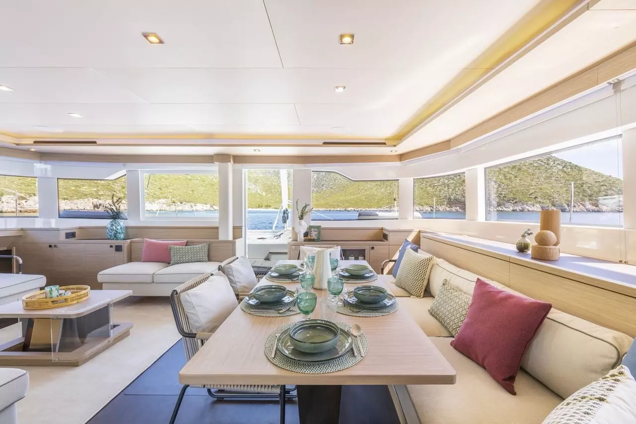 Lady M by Lagoon – Special Offer on Private Sailing Catamaran Rental