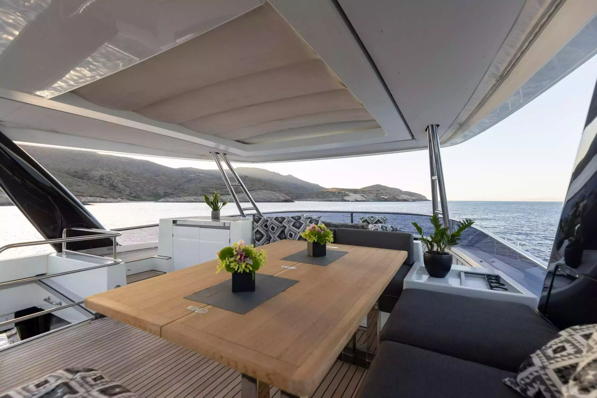 Pearly Gates by Lagoon – Private Power Catamaran Charter in Paros – Special Offer at Boatcrowd