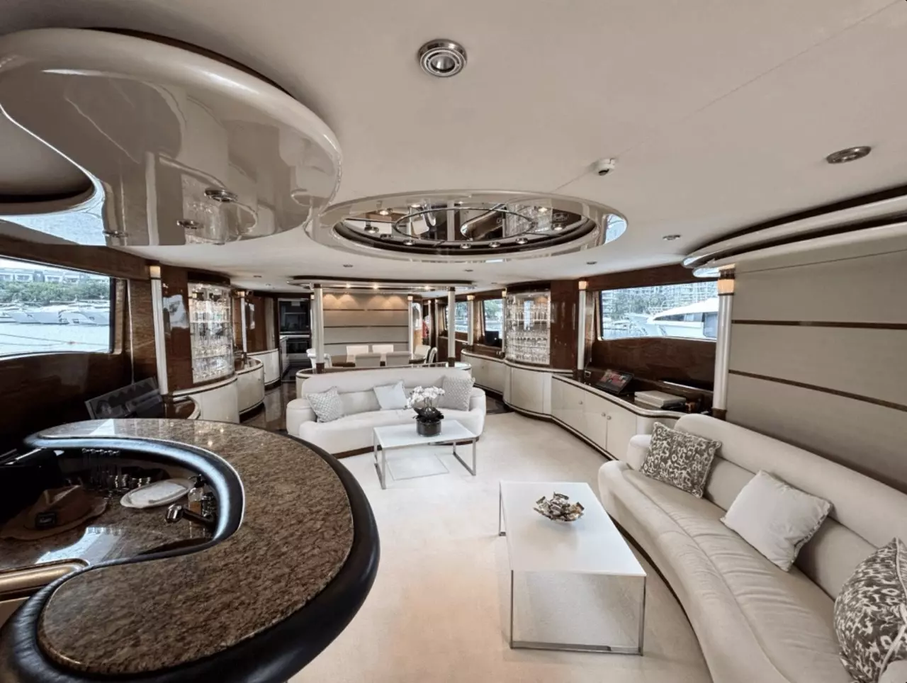 Leviathan 8 by Horizon – Special Offer on Private Motor Yacht Rental