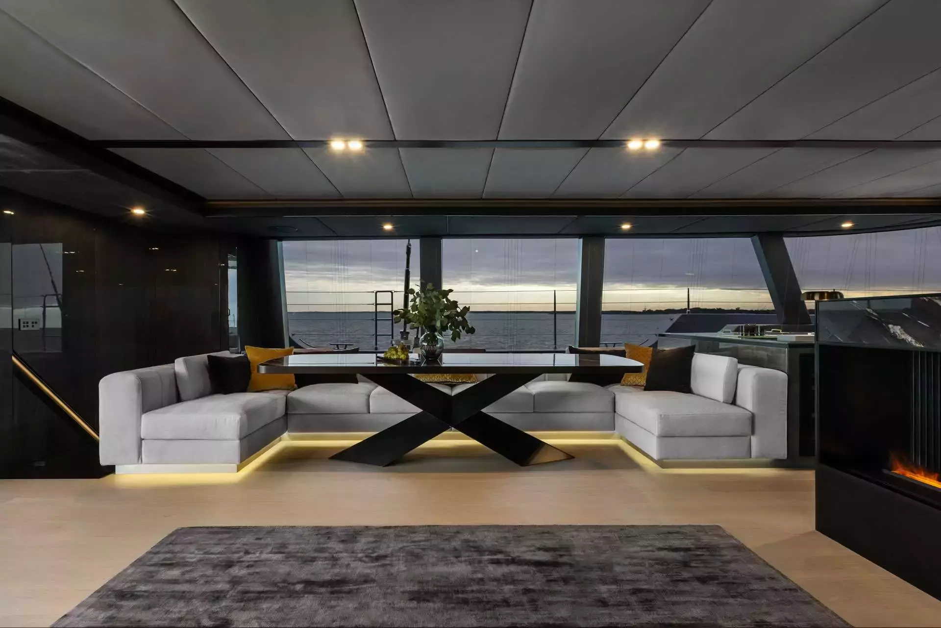 XMotion by Sunreef Yachts – Special Offer on Private Luxury Catamaran Rental