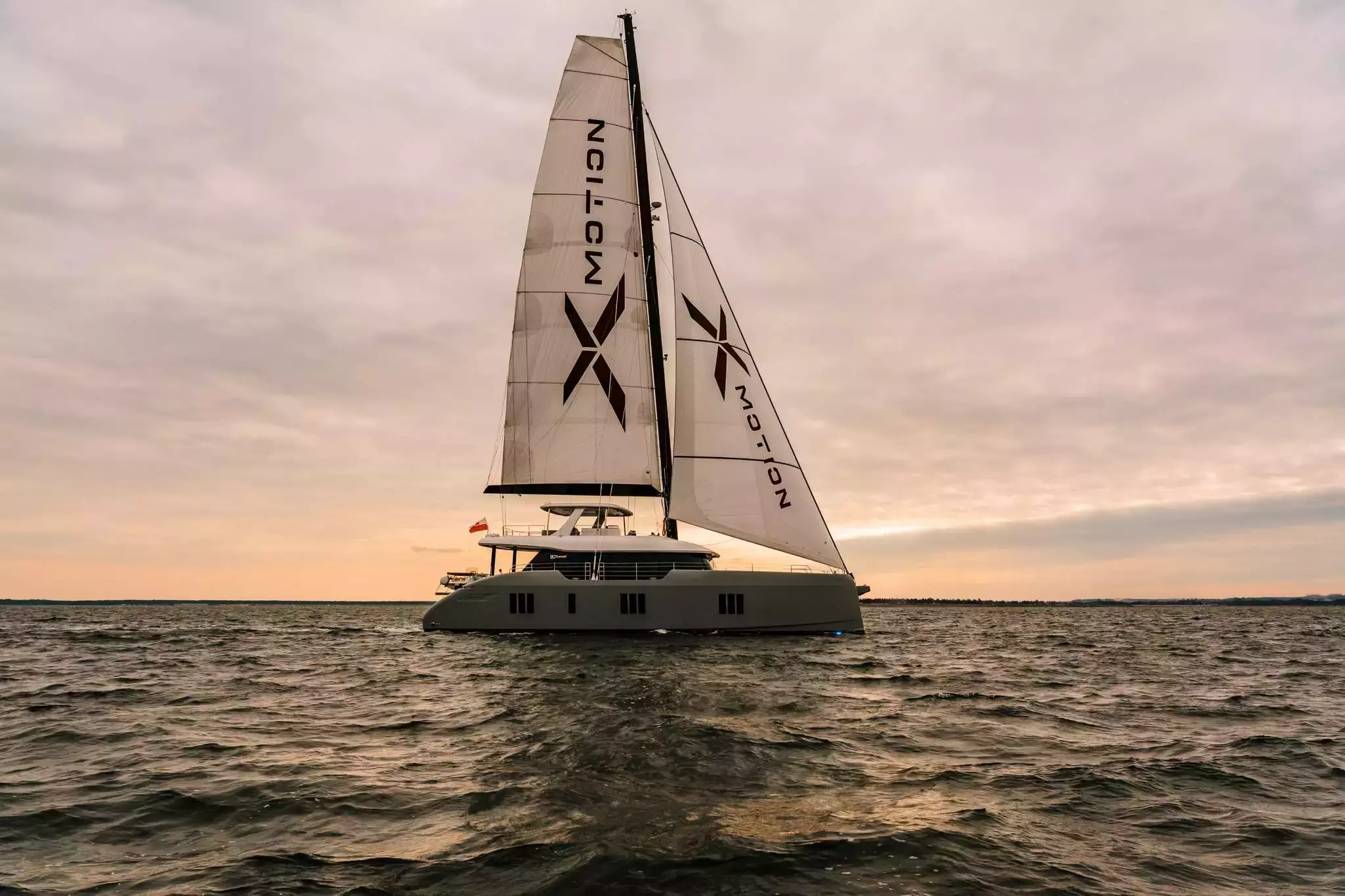 XMotion by Sunreef Yachts – Special Offer on Private Luxury Catamaran Rental