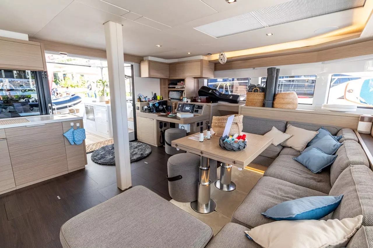 Agenda 55 by Lagoon – Special Offer on Private Sailing Catamaran Rental