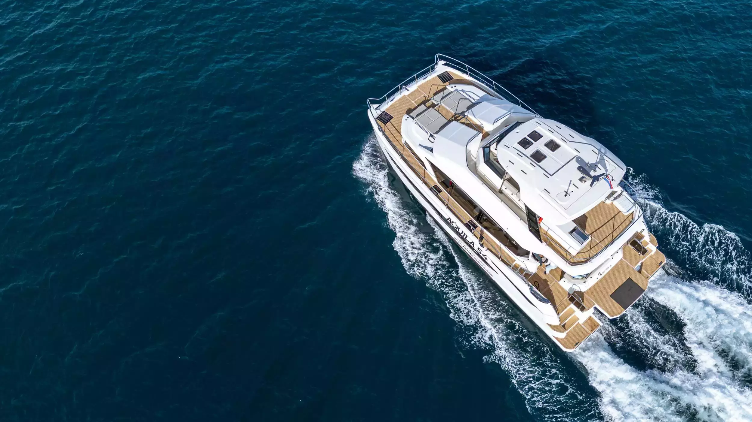 By My Side by Aquila – Special Offer on Private Luxury Catamaran Rental