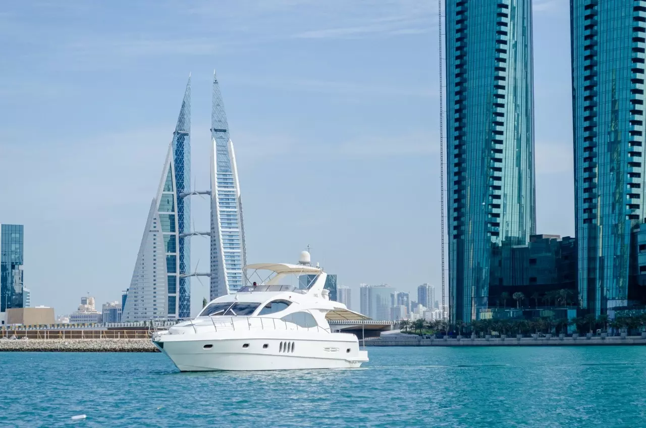 Edel by Majesty Yachts – Special Offer on Private Motor Yacht Charter