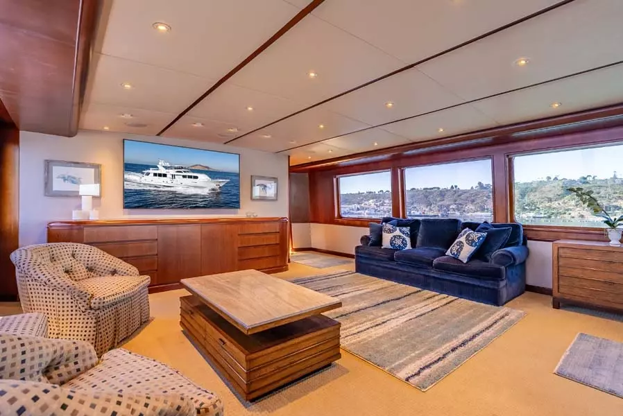 My Lady Alaska by Broward - Private Motor Yacht Charter in Alaska – Special Offer at Boatcrowd