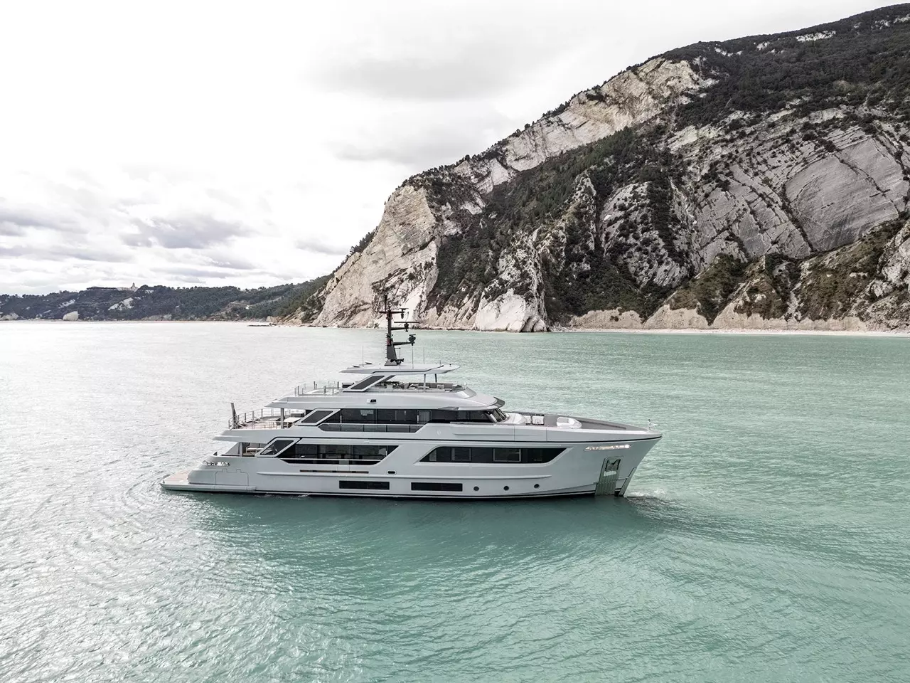 Pazienza by Cantiere Delle Marche - Private Superyacht Charter in New Zealand – Special Offer at Boatcrowd