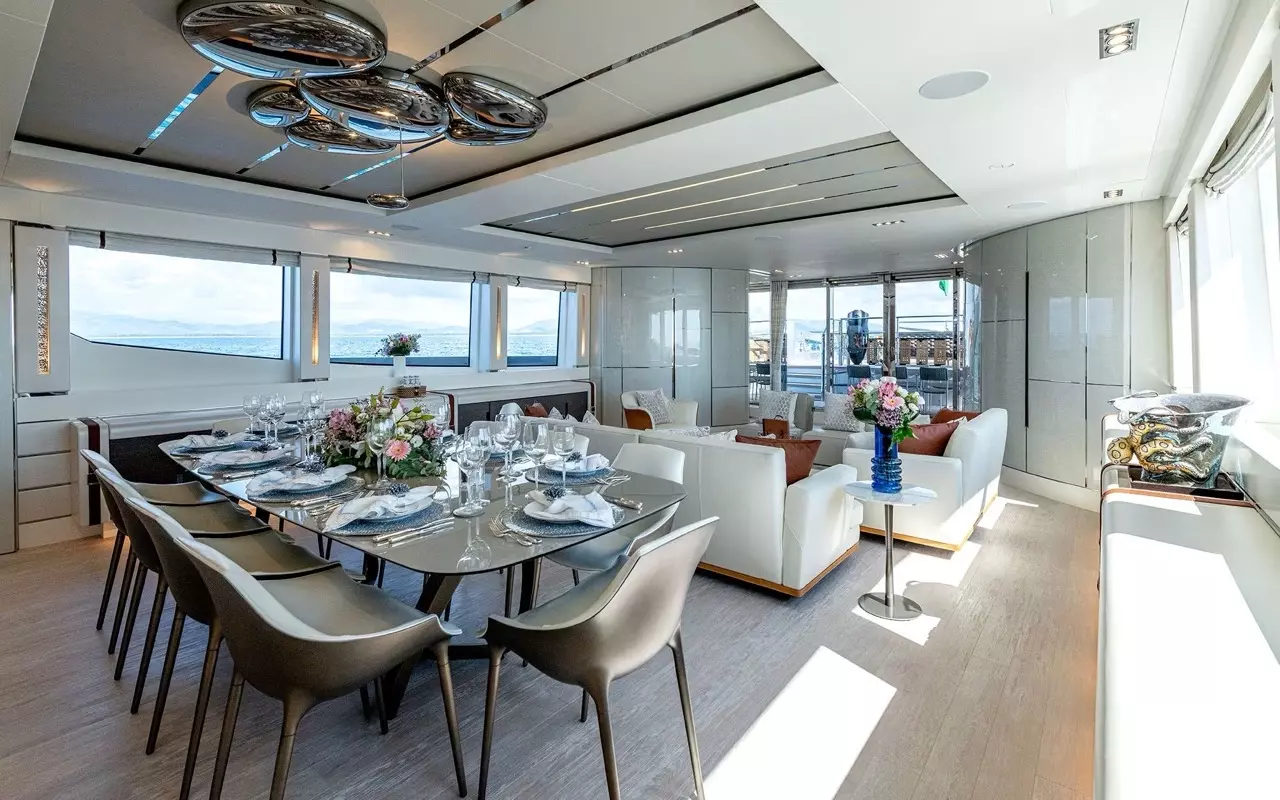 Cabo by Pershing - Private Superyacht Charter in St Martin – Special Offer at Boatcrowd