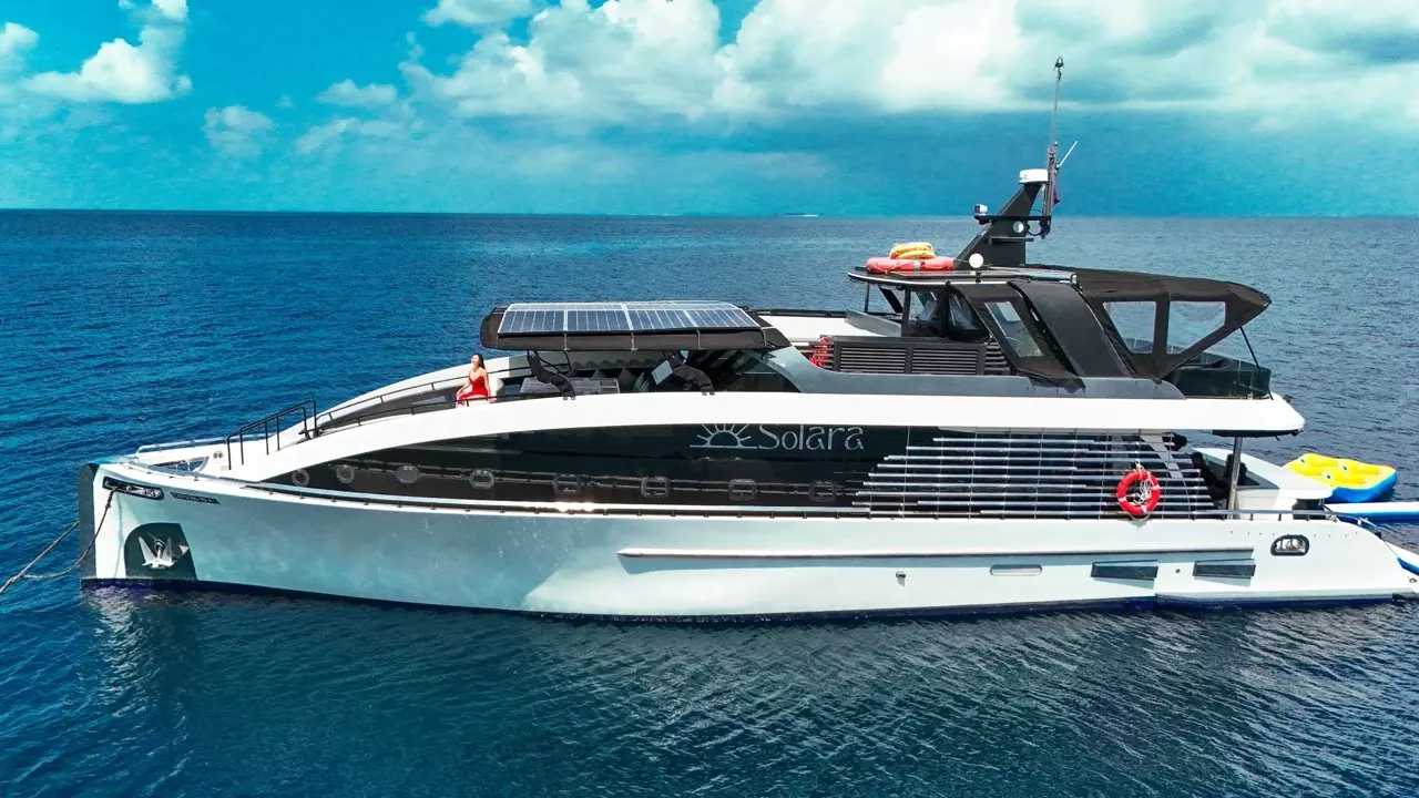 Solara by Custom Safari – Special Offer on Private Motor Yacht Rental